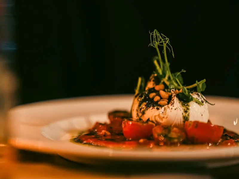 Burrata & Heirloom Tomato