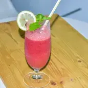 Keto Strawberry Mojito