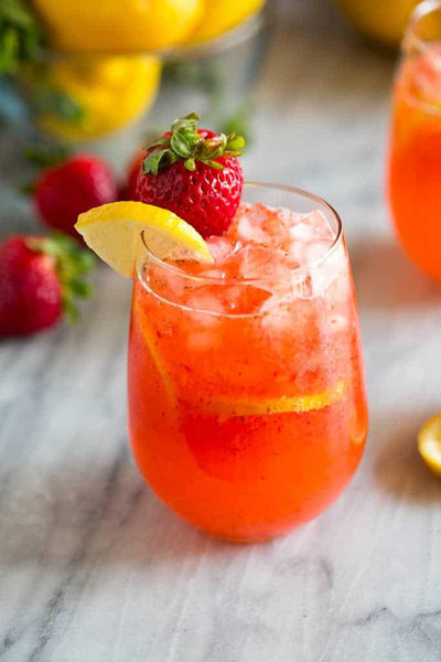 Peppas Homemade Strawberry Lemonade