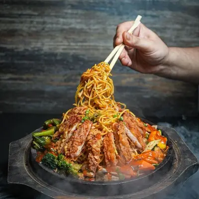 Ultimate Steaks noodles