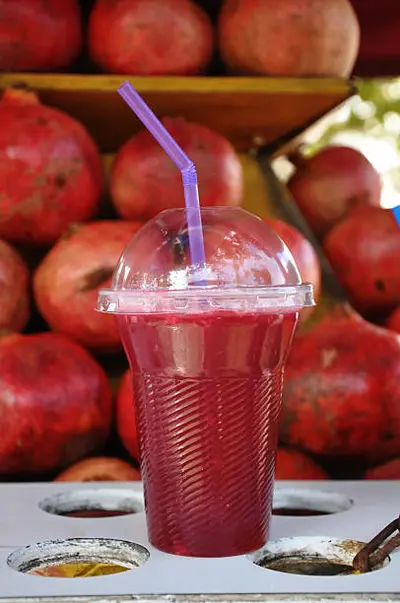 POMEGRANATE JUICE - عصير رمان