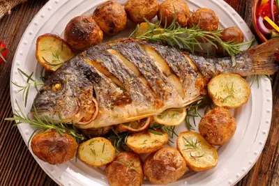 GRILLED FISH  CHARCOAL FISH - سمك مشوي  على الفحم