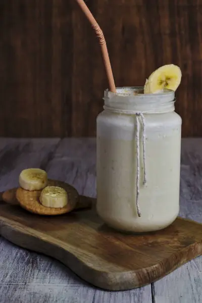BANANA WITH MILK - عصير موز بالحليب