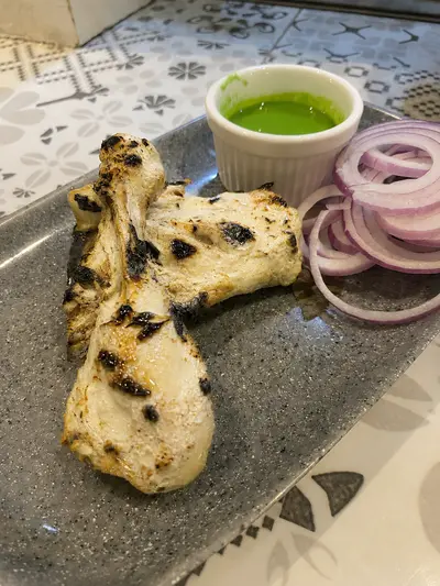 MALAI TANDOORI CHICKEN (NOT SPICY)
