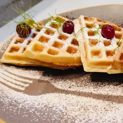 Waffle (Eggless option available)