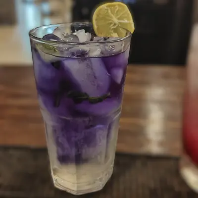 Blue Pea & Ginger Fizz