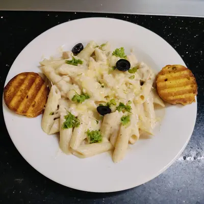 Pasta Alfredo