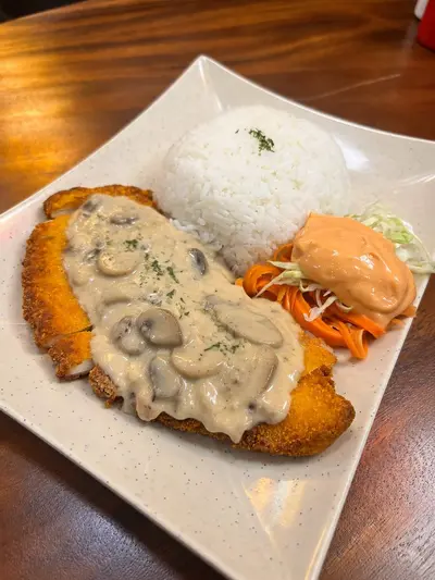 CHICKEN KATSU CREAMY MUSHROOM