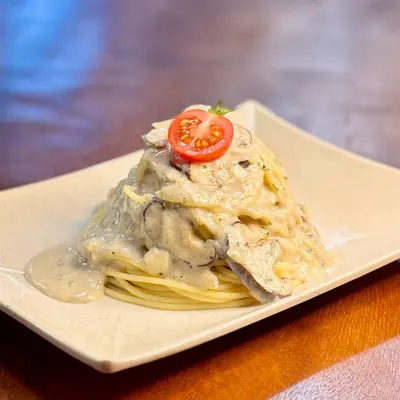 SPAGHETTI CREAMY MUSHROOM SAUCE